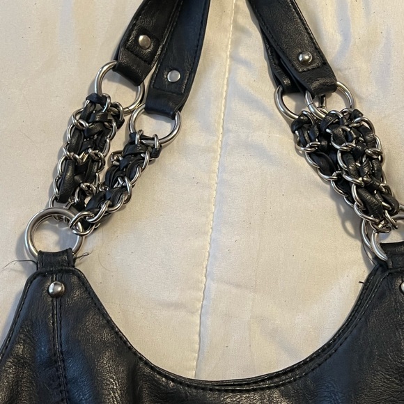 Nicole miller black leather purse with silver hardware in great condition - Picture 8 of 9